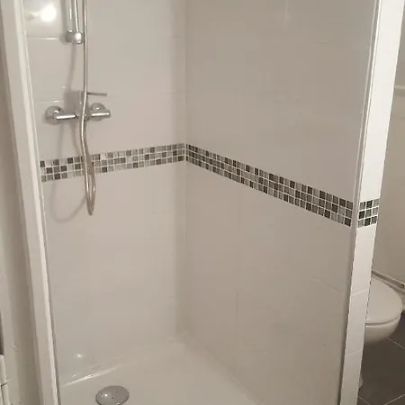 Le Petit Bouchon - 6 Rue De L'egalite Appartement *